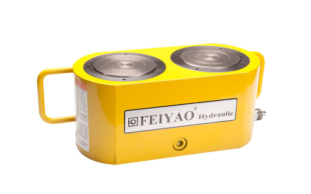 连体液压千斤顶