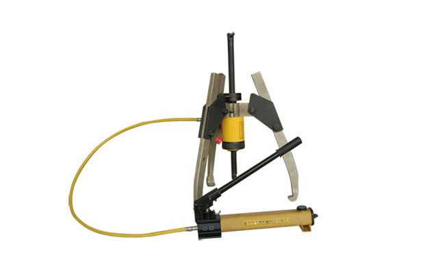 液压自对中拔轮器